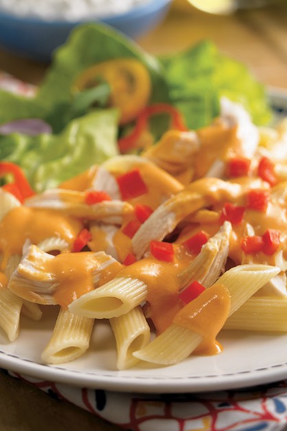 Chicken Pasta in Roasted Red Pepper Sauce - Daisy Brand ...