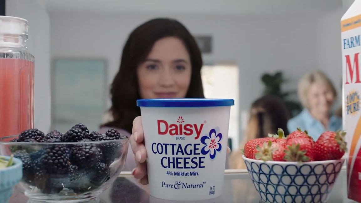 daisy-cottage-cheese-happy-being-healthy