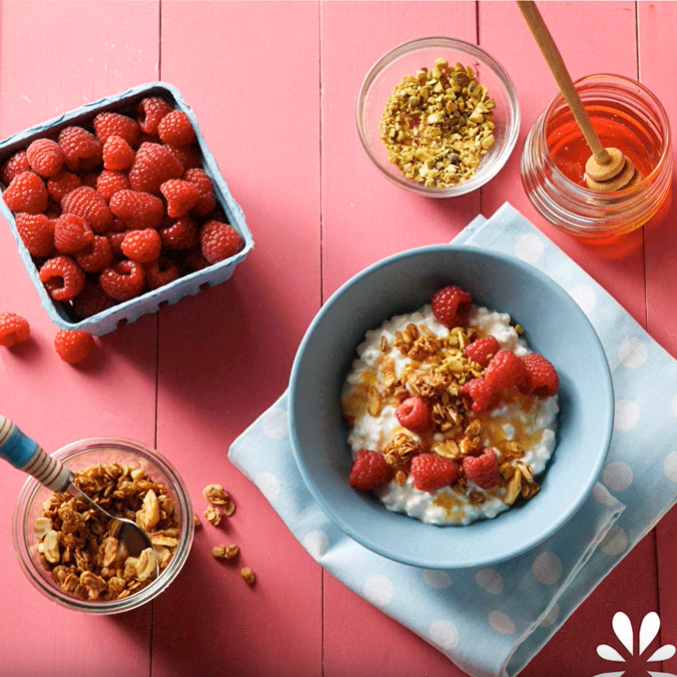 Raspberry Granola Breakfast Bowl Daisy Brand Sour Cream & Cottage Cheese