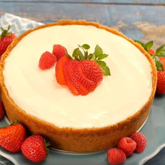 sour-cream-cheesecake-daisy-brand-sour-cream-cottage-cheese