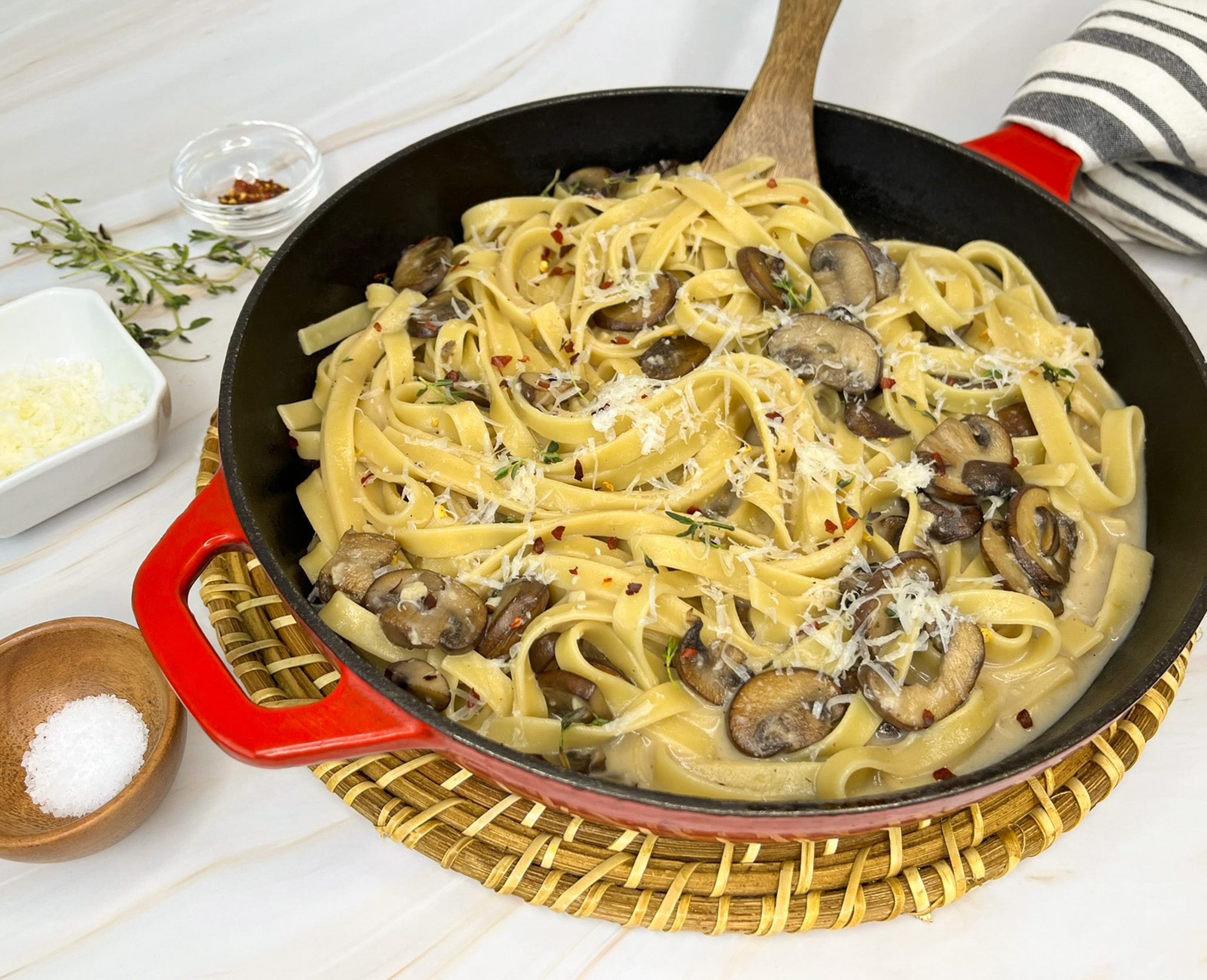 Click to open Creamy Mushroom One-Pan Pasta recipe