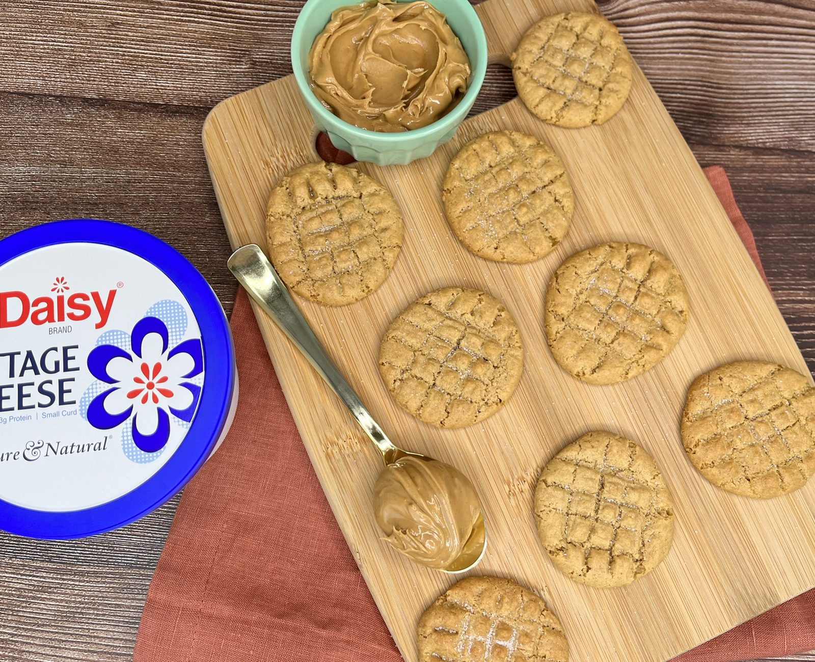 Gluten-Free Peanut Butter Cookies slider image 2